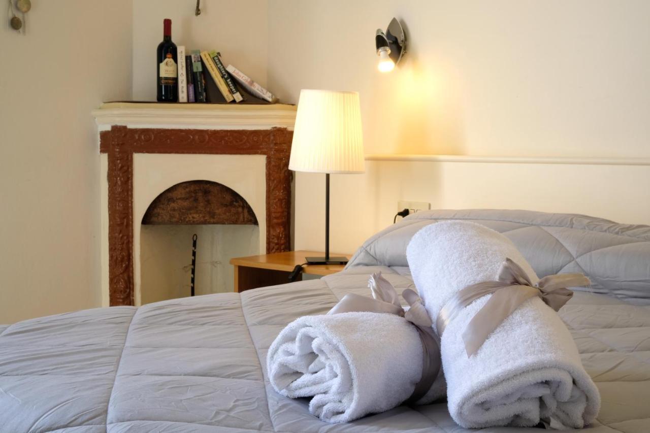 Residenza Le Rondini Hotel Firenze Bagian luar foto